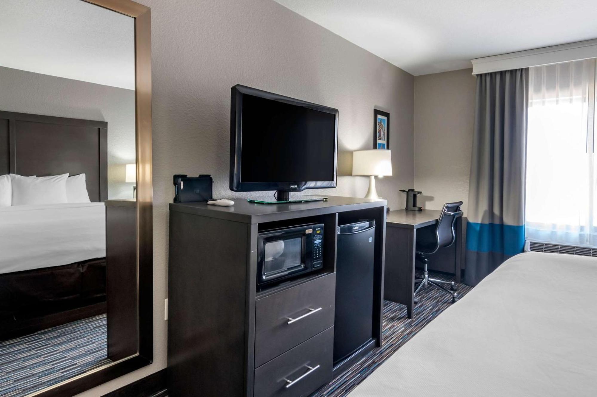 Comfort Inn&Suites Emporia Eksteriør bilde